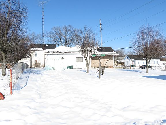 5th image of 738 Sheridan St