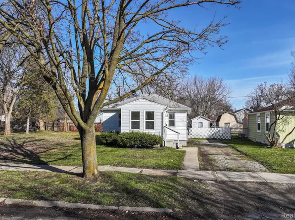 3713 Pitkin Ave, Flint, MI 48506
