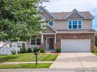 617 Heritage Crest Ct, O'Fallon, IL 62269