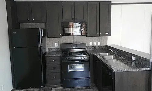 Floor plan B04