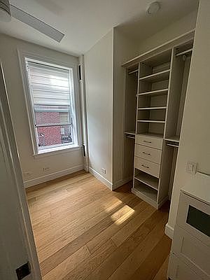 4th image of 72 Charles St #3R