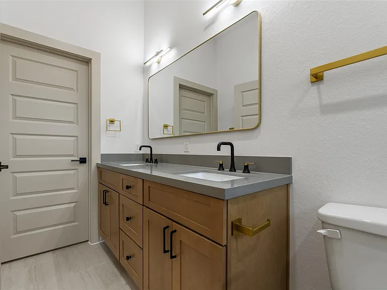 4214 Clover St — Photo 19