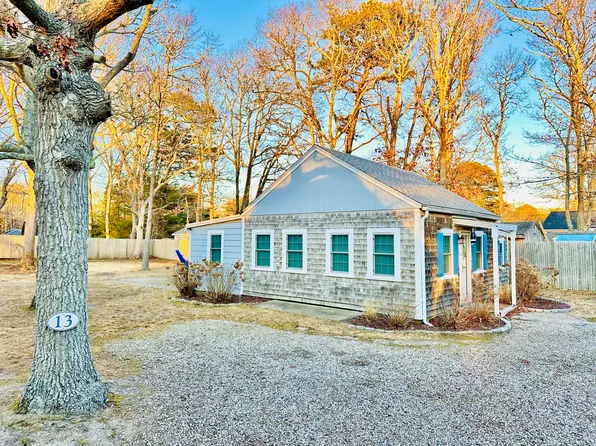 90 Seaview Avenue #13M, South Yarmouth, MA 02664
