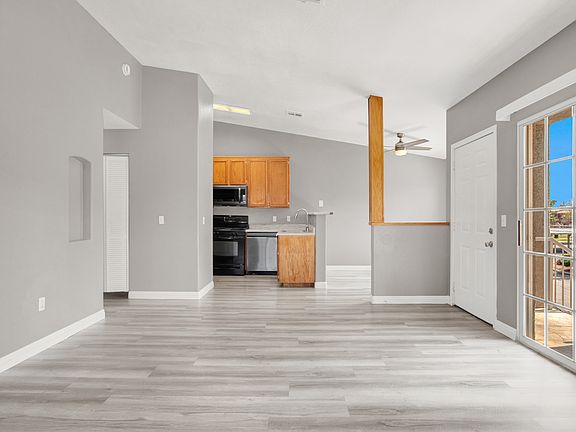 #GuardianRealty 4730 E Craig Rd #2013 Condo Rental living room 2_06262025