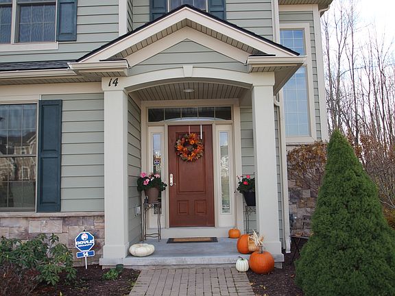 2nd image of 14 Amber Hill Dr