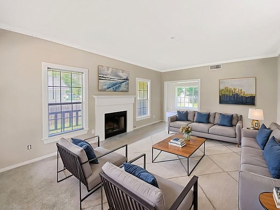 2nd image of 3367 Prairie Dr