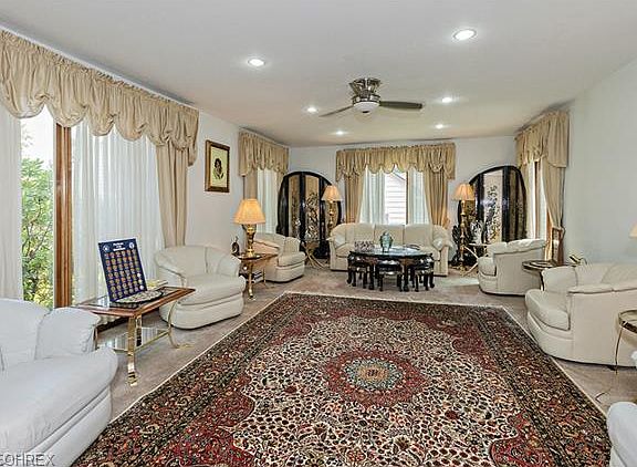 4th image of 3545 Rolling Hills Dr