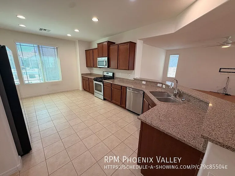 25549 N 104th Dr — Photo 17