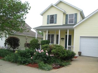 715 E Saint Charles St, Ozark, MO 65721