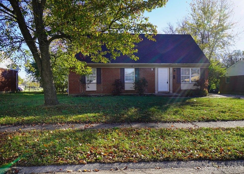 1st image of 10864 Sprucehill Dr