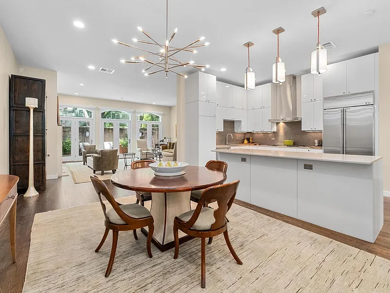 3718 Bridle Path — Photo 12