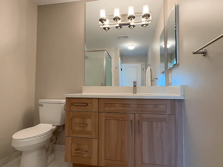 Prentiss Pointe Apartments — Photo 328