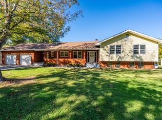 687 Hixburg Rd, Pamplin, VA 23958