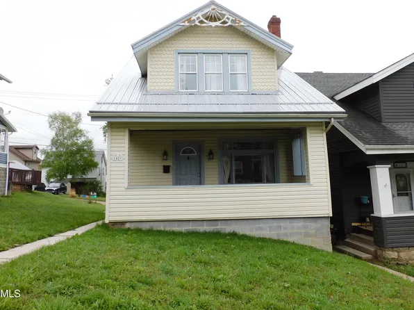1429 22nd Ave, Altoona, PA 16601