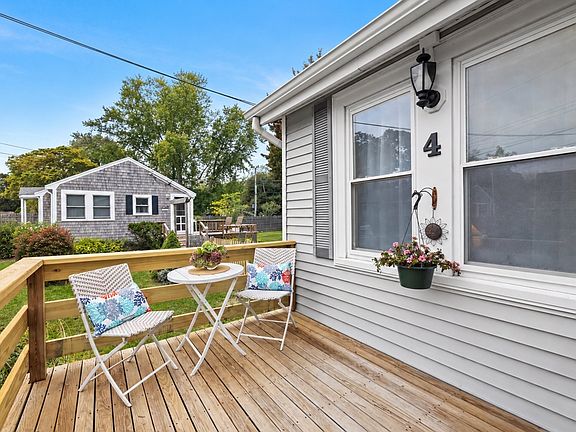 2nd image of 4 Wharf Ln