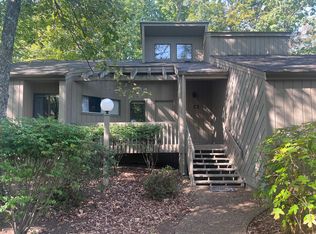 111 Eagle Ct #111, Crossville, TN 38558