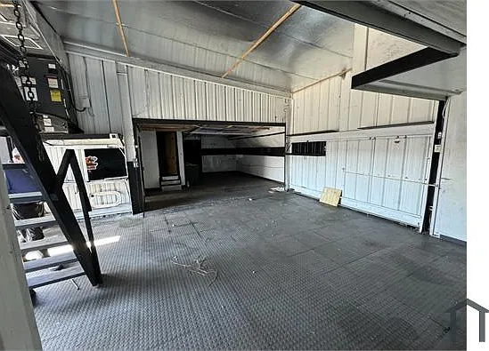 4401 W Osborne Ave — Photo 29