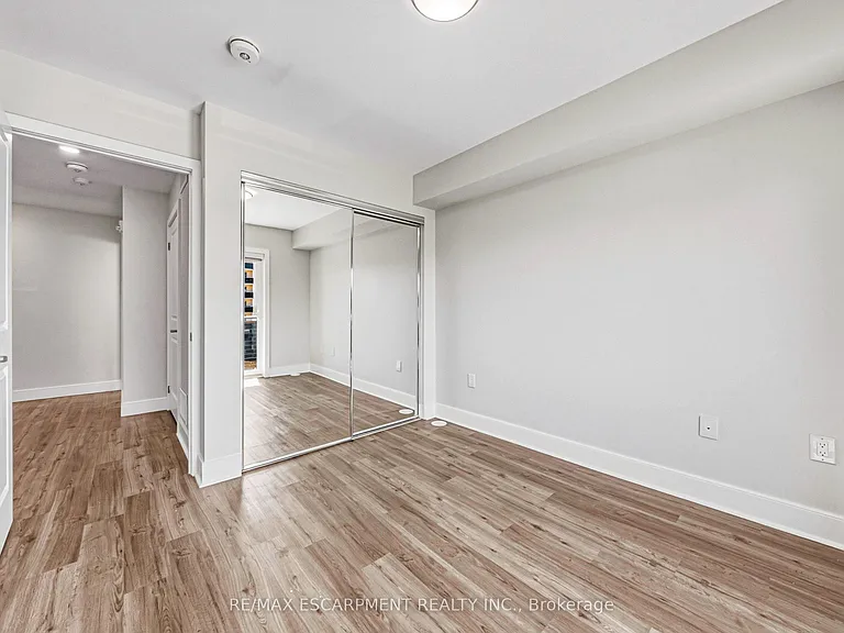 2061 Prospect St #214 — Photo 18