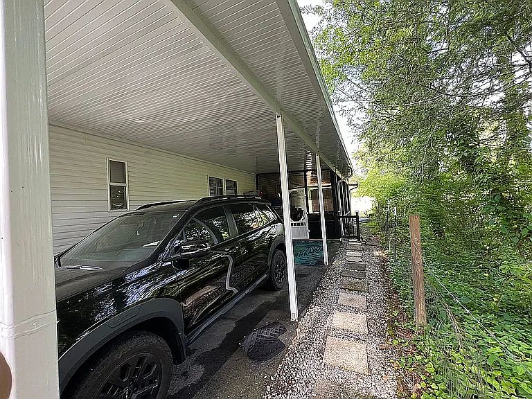 1st image of 49 Basswood Ln