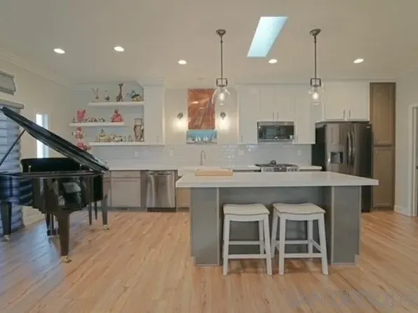 6550 Ponto Dr Spc 4, Carlsbad, CA 92011