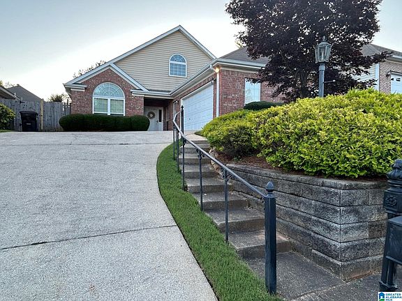 2nd image of 1974 Westridge Dr