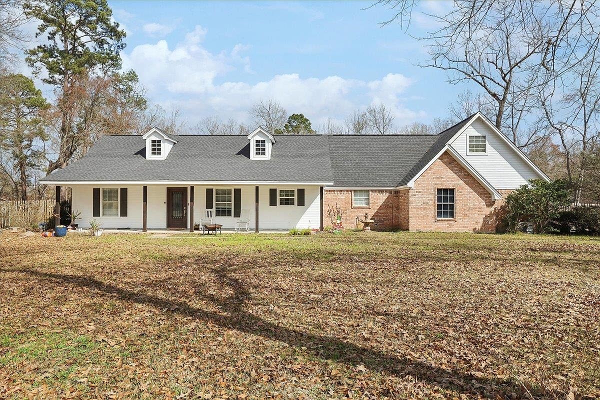 6006 Hazelwood, Orange, TX 77632 | Zillow