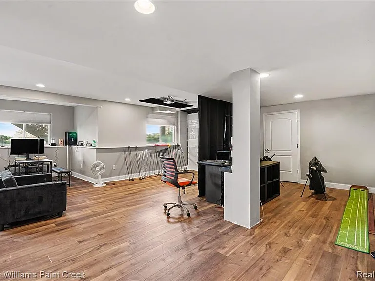 4846 E Stonegate Cir — Photo 24