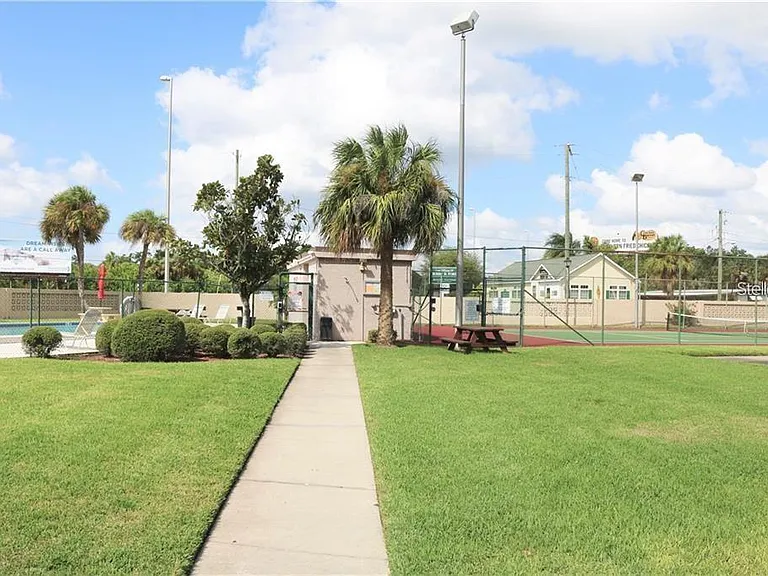 9101 W Hillsborough Ave #I207 — Photo 7