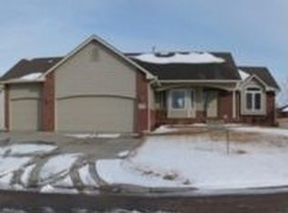 8113 E Old Mill Ct, Wichita, KS 67226