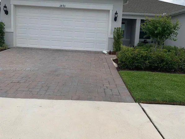 1893 Spring Shower Cir, Kissimmee, FL 34744