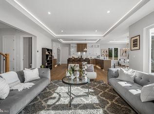 8023 Lewinsville Rd, Mc Lean, VA 22102