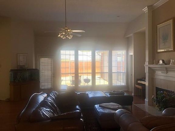 5th image of 11780 Bayton Dr