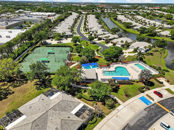 1242 NW Sun Terrace Circle #12c, Port St Lucie, FL 34986