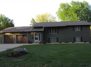 318 Oak St, Laurens, IA 50554
