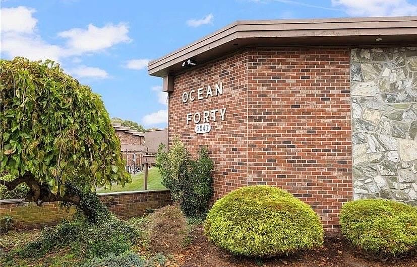 1st image of 3940 Post Rd APT 17