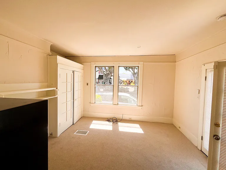1220 Donnelly Ave #1 — Photo 7
