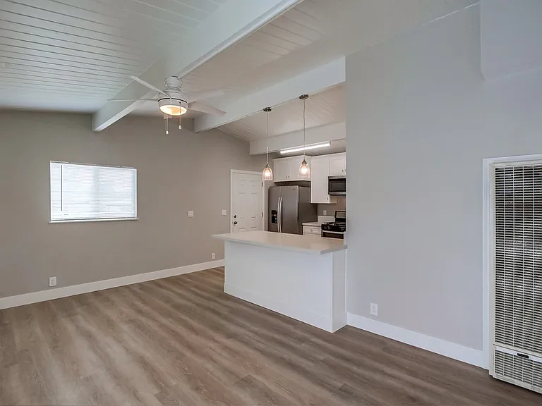 4018 Fond Du Lac Ave — Photo 6