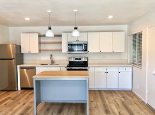 528 W Los Olivos Street, Santa Barbara, CA 93105