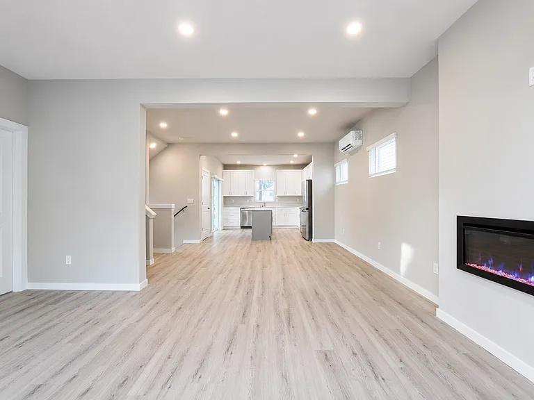 1028 138th Pl SW — Photo 12
