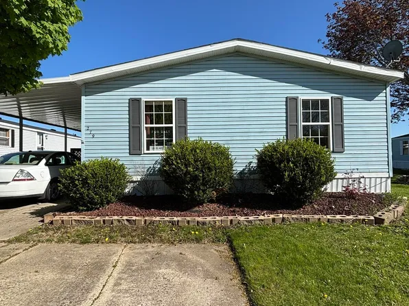 279 Jacqualyn Dr, Lapeer, MI 48446