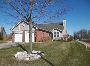 9079 Summit Ct, Ypsilanti, MI