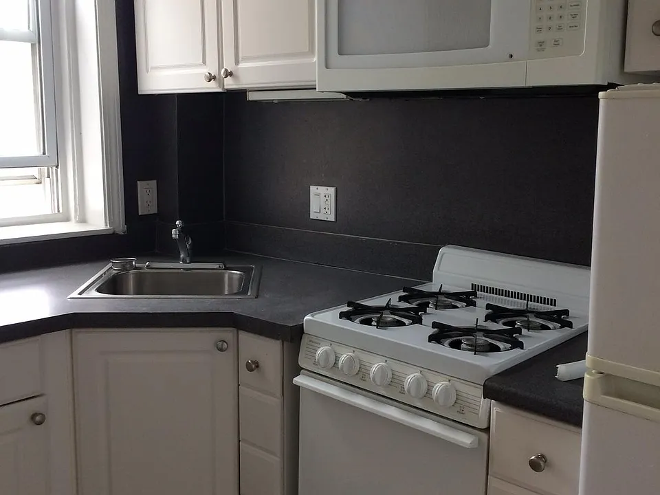 149 Park Dr #2