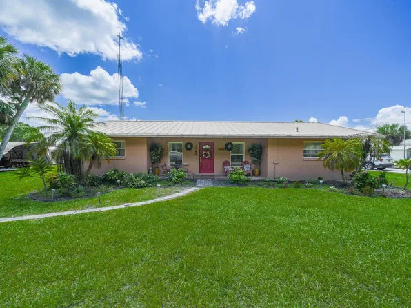 1049 Bear Beach Road, Okeechobee, FL 34974