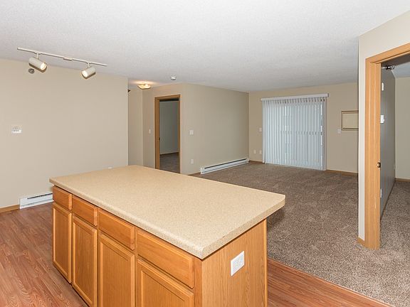 2nd image of 3499 13th Ave N #F0e35e1ab