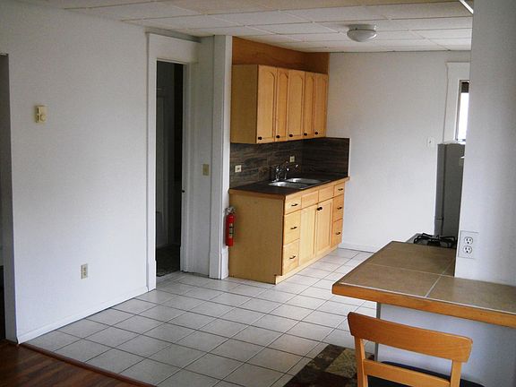 5th image of 5329 Fleet Ave APT 3
