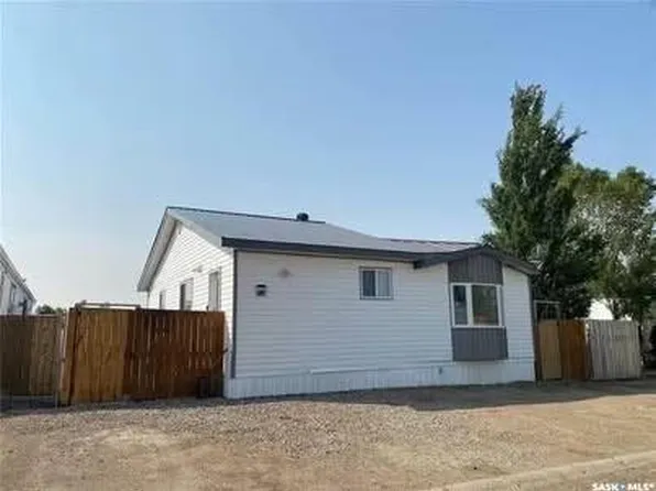 68 Spencer DRIVE, Kindersley, SK S0L 1S1