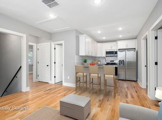654 11th St NW UNIT 2, Grand Rapids, MI 49504