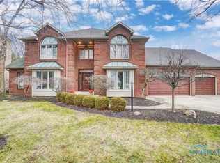 2212 Windsong Dr, Findlay, OH 45840