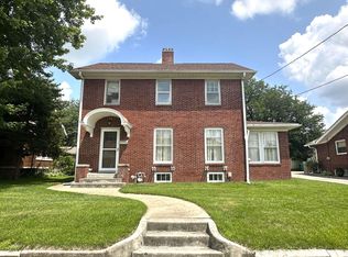 673 Beecher Ave, Galesburg, IL 61401
