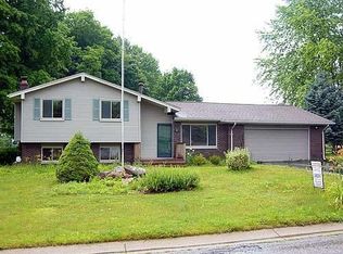 3042 Covey Hl, Oxford, MI 48371